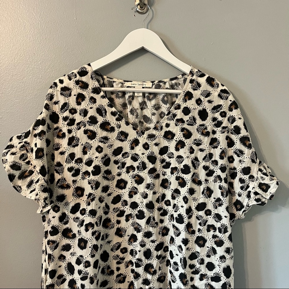 NWOT Kate Landry Cream, Black, Tan Oversized Loungewear or Swim Cover Up Size Sm